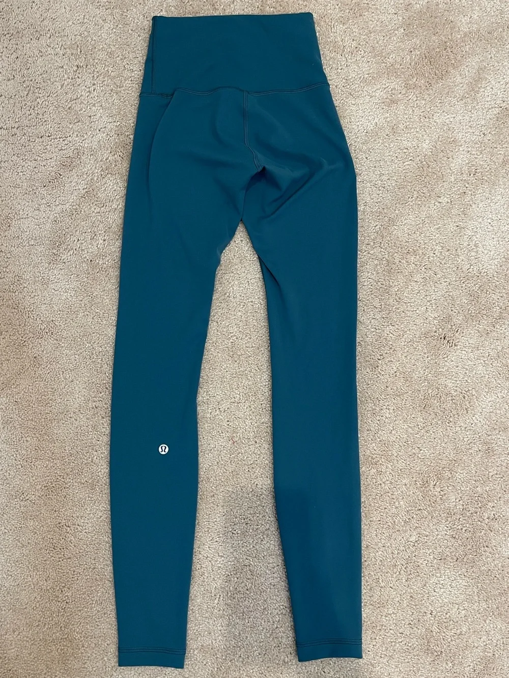 Like NEW Lululemon wunder train high rise tight leggings 28” size 2
